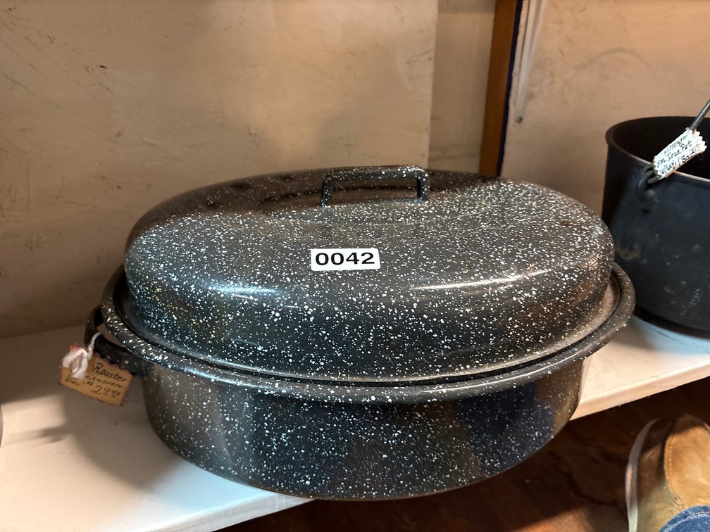 GRANITEWARE ROASTER