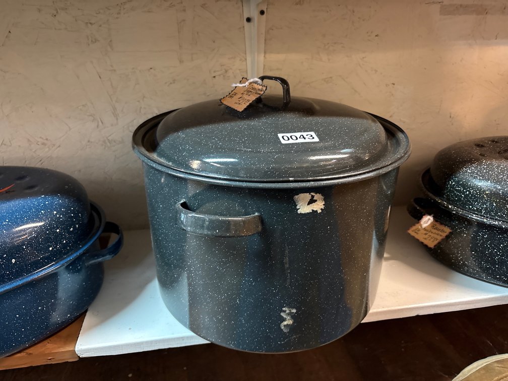 GRANITEWARE LARGE CANNER