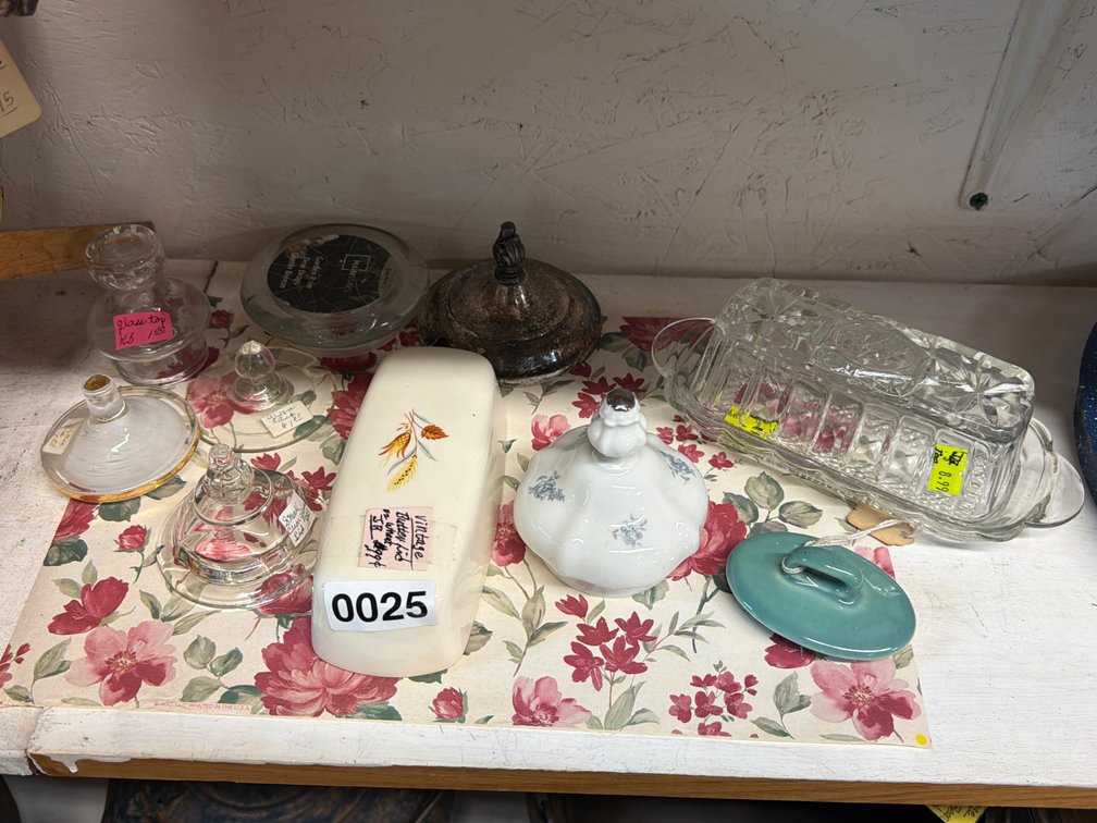 GLASS BUTTER DISH, VARIOUS LIDS