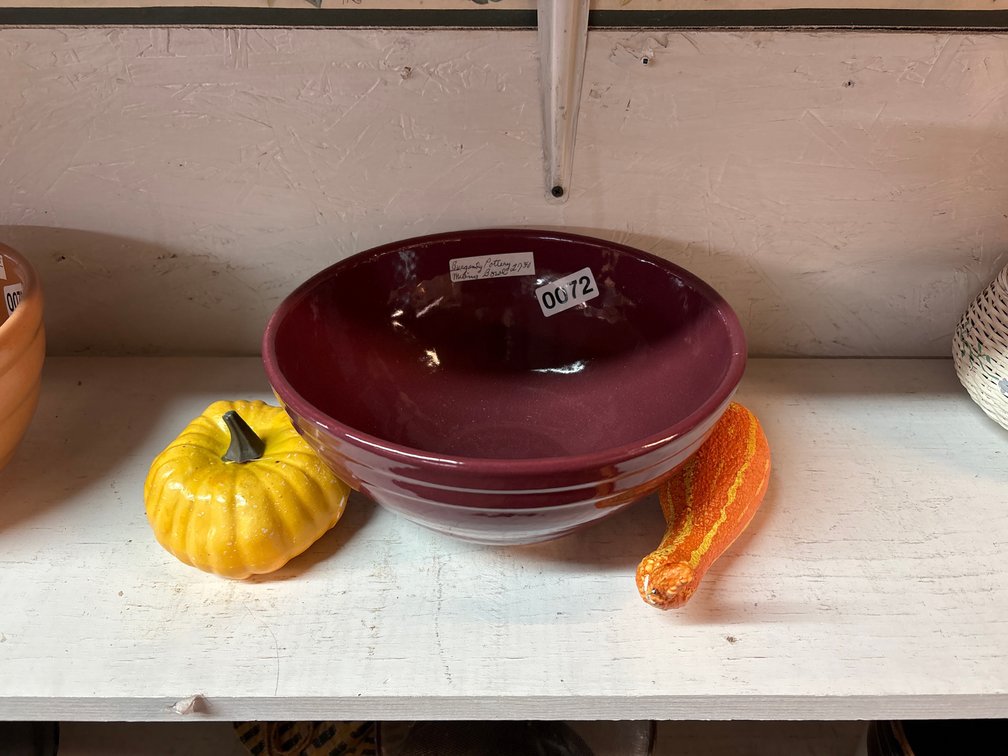 POTTERY MIXING BOWL