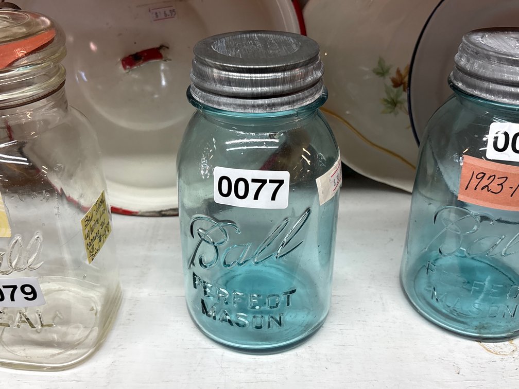 BALL JAR