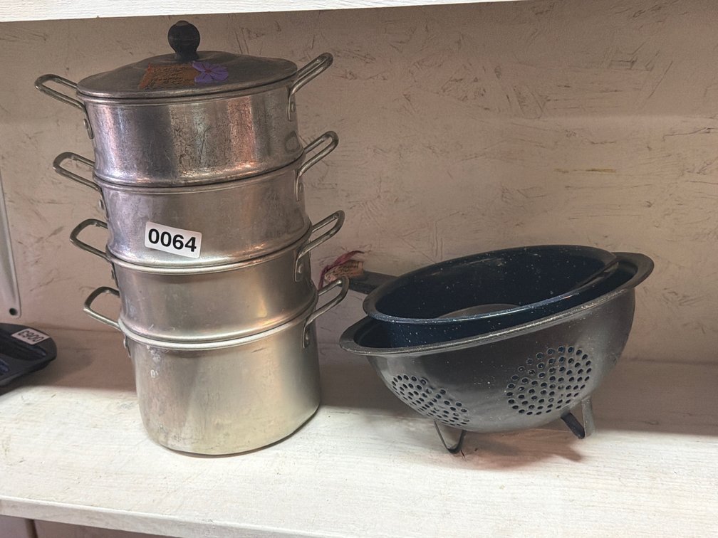 VINTAGE 4 TIER STEAMER , COLANDER , ETC