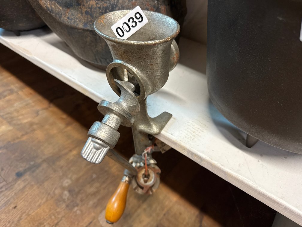WARDS MEAT GRINDER