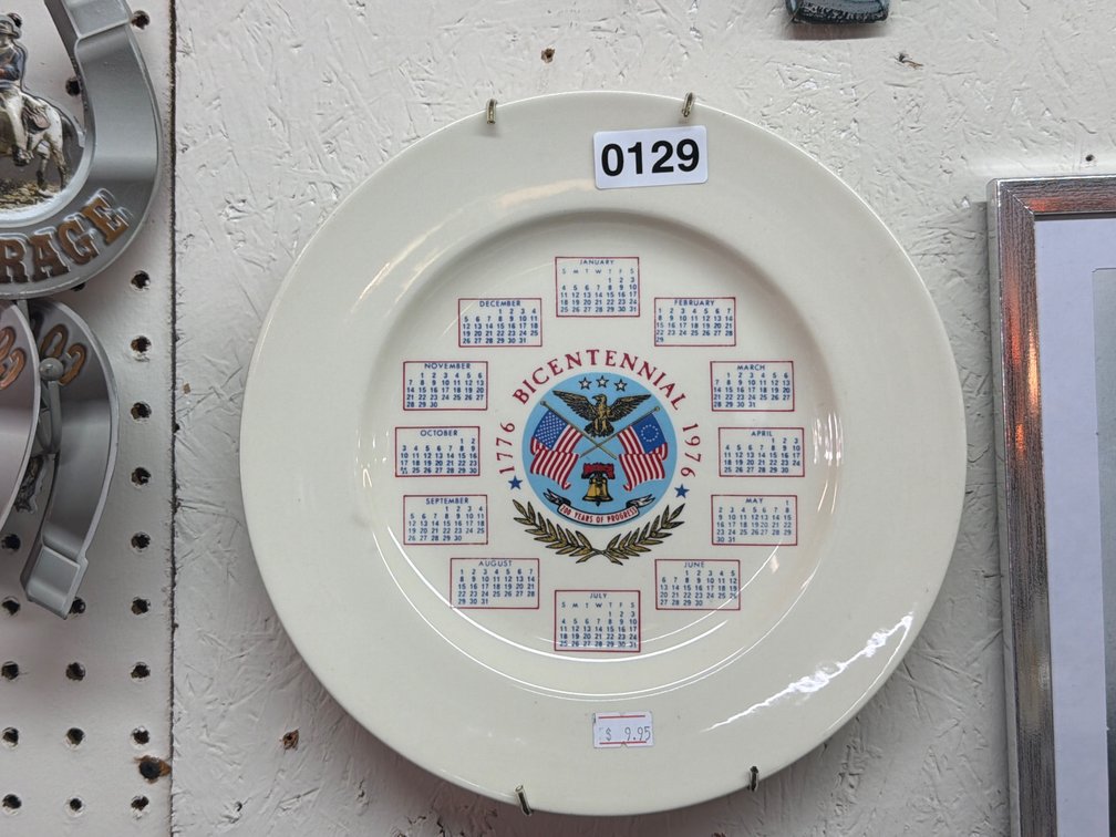 BICENTENNIAL COLLECTOR PLATE