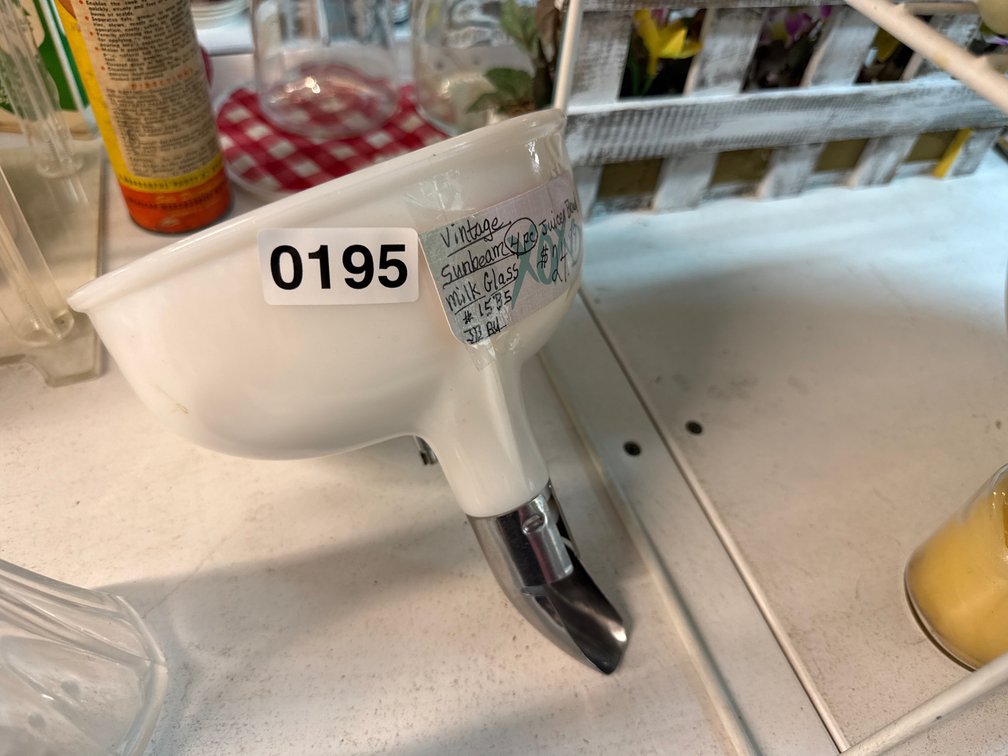 VINTAGE SUNBEAM JUICER BOWL