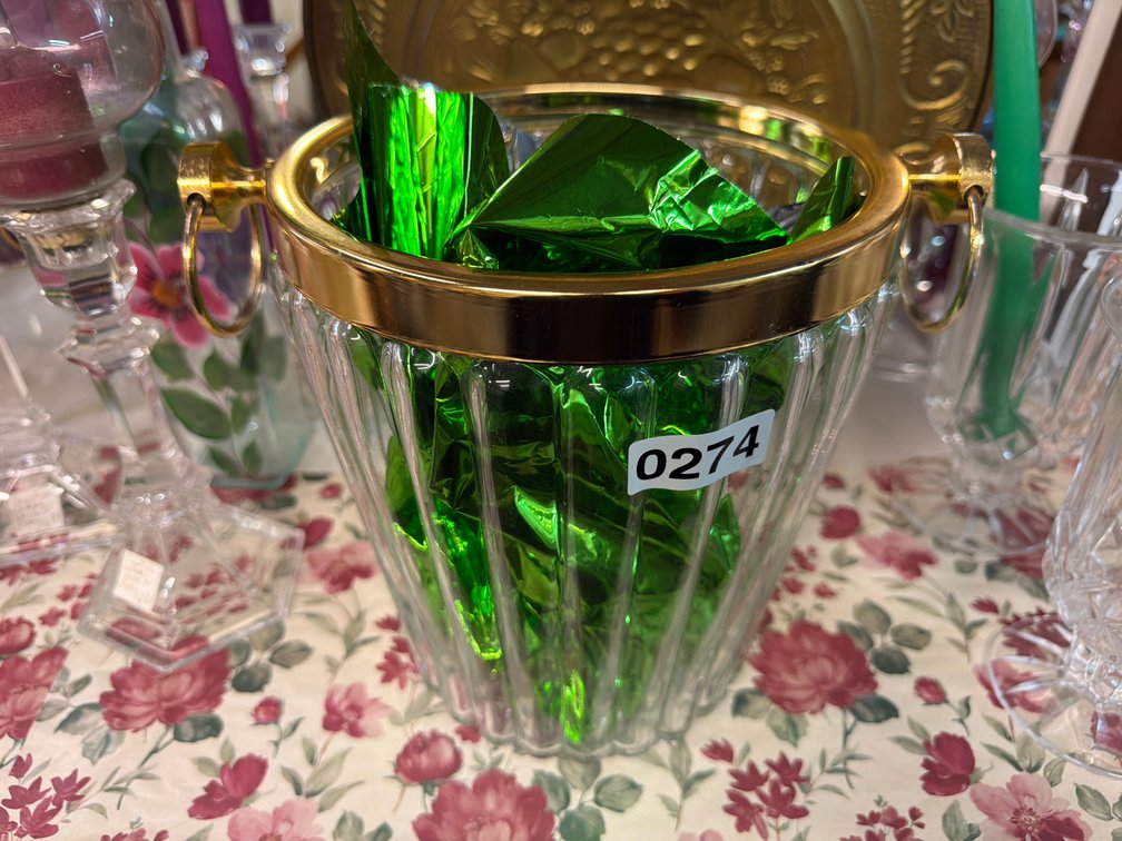 ICE BUCKET
