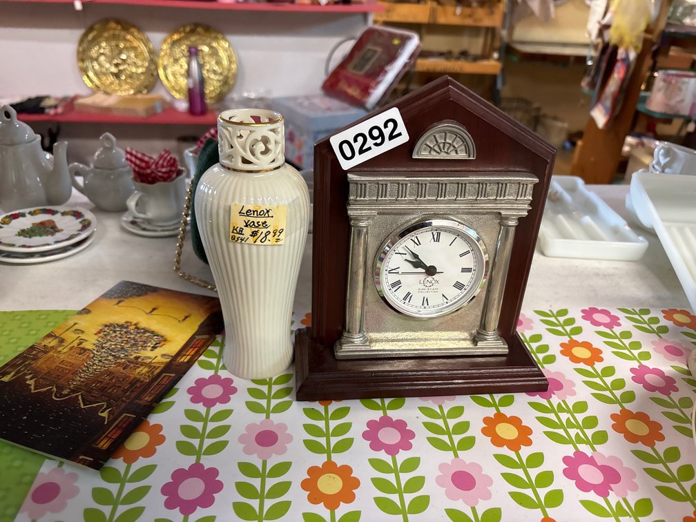 LENOX VASE & MANTLE CLOCK