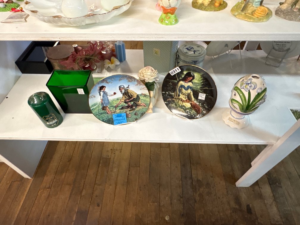 LOT OF VARIOUS VINTAGE ITEMS