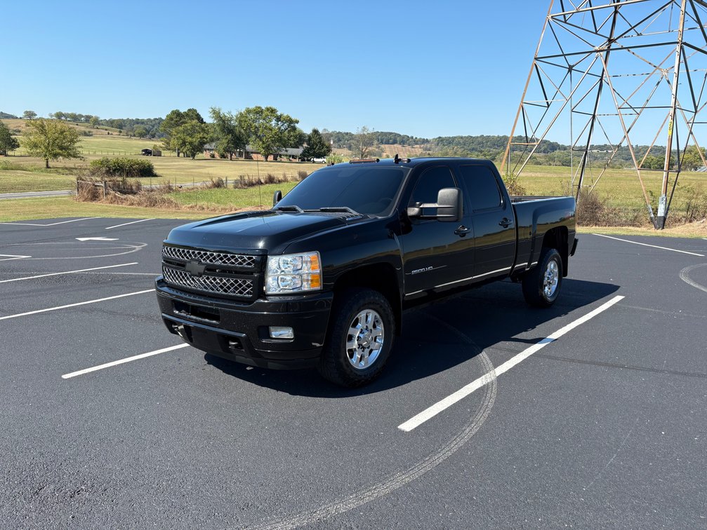 2014 Chevrolet Silverado Pickup Truck
