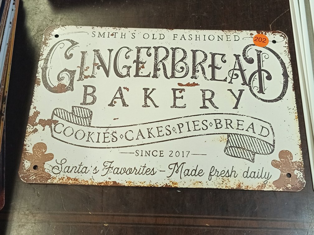 GINGERBREAD BAKERY