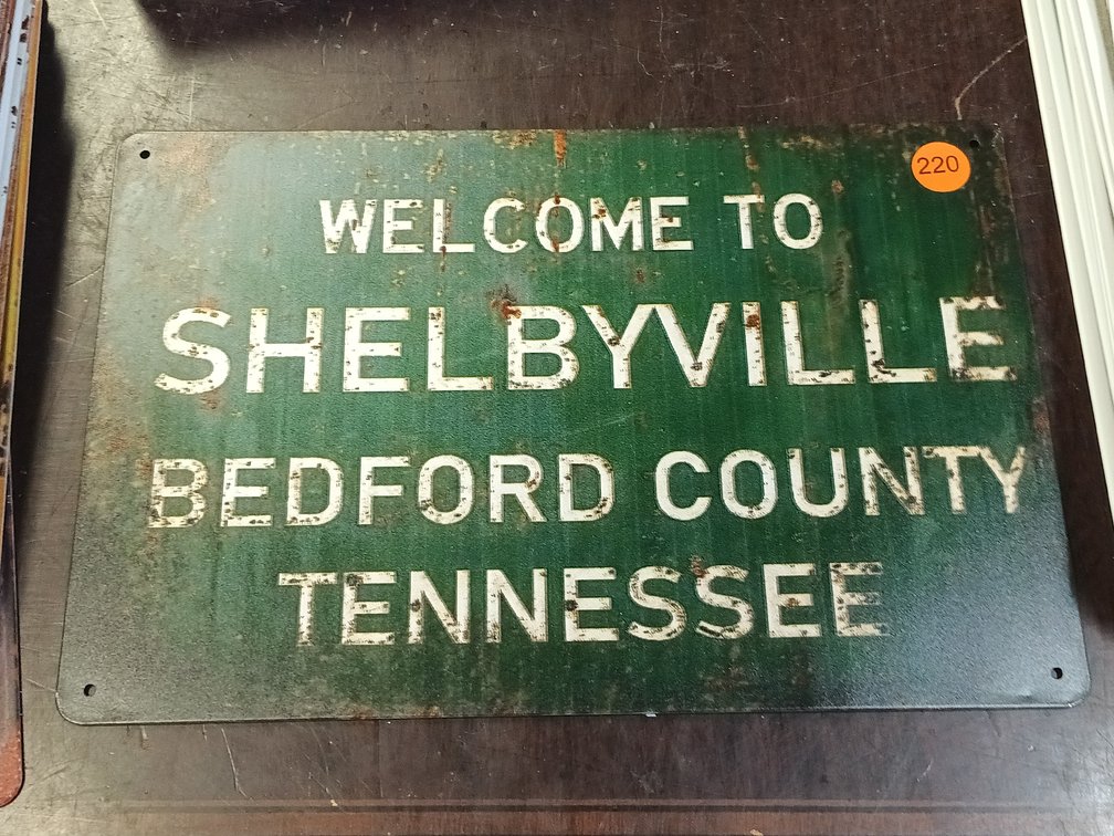 WELCOME TO SHELBYVILLE SIGN