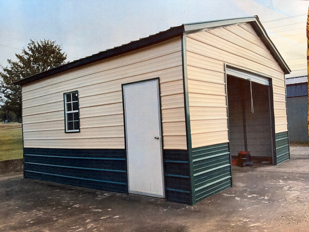*OFFSITE* 17’X20’ METAL BUILDING