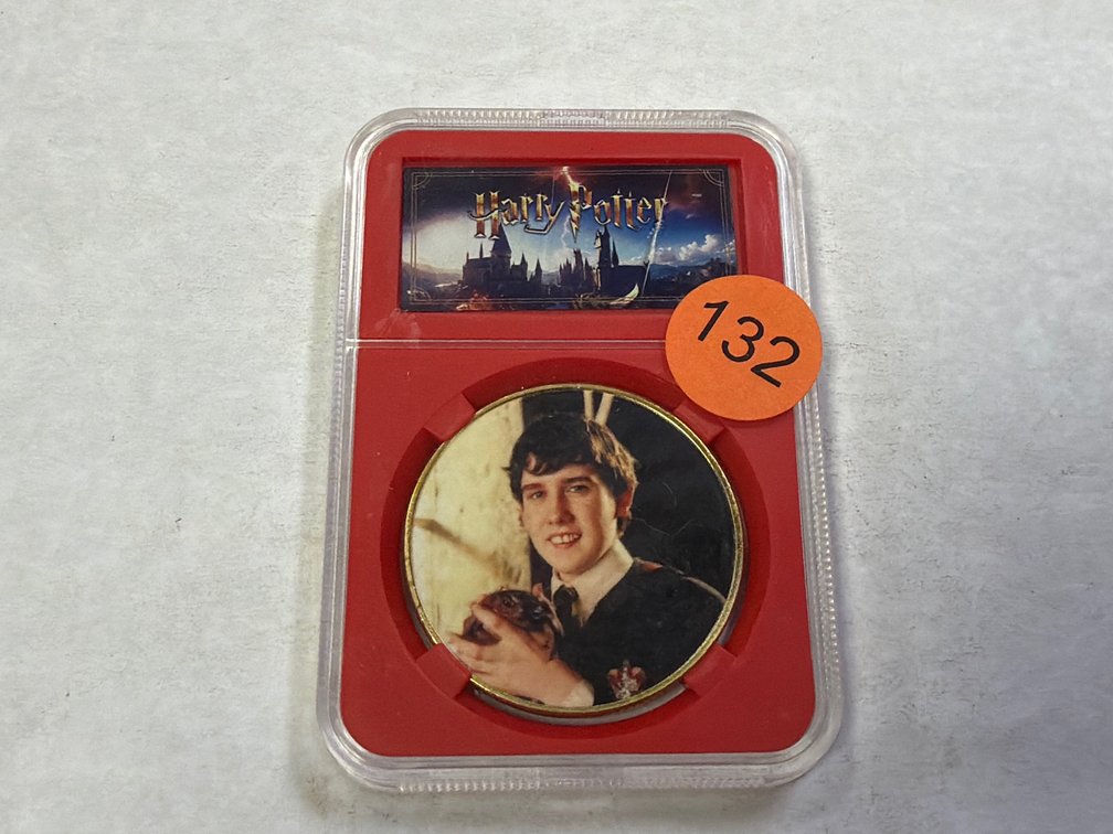 HARRY POTTER COMMEMORATIVE COIN