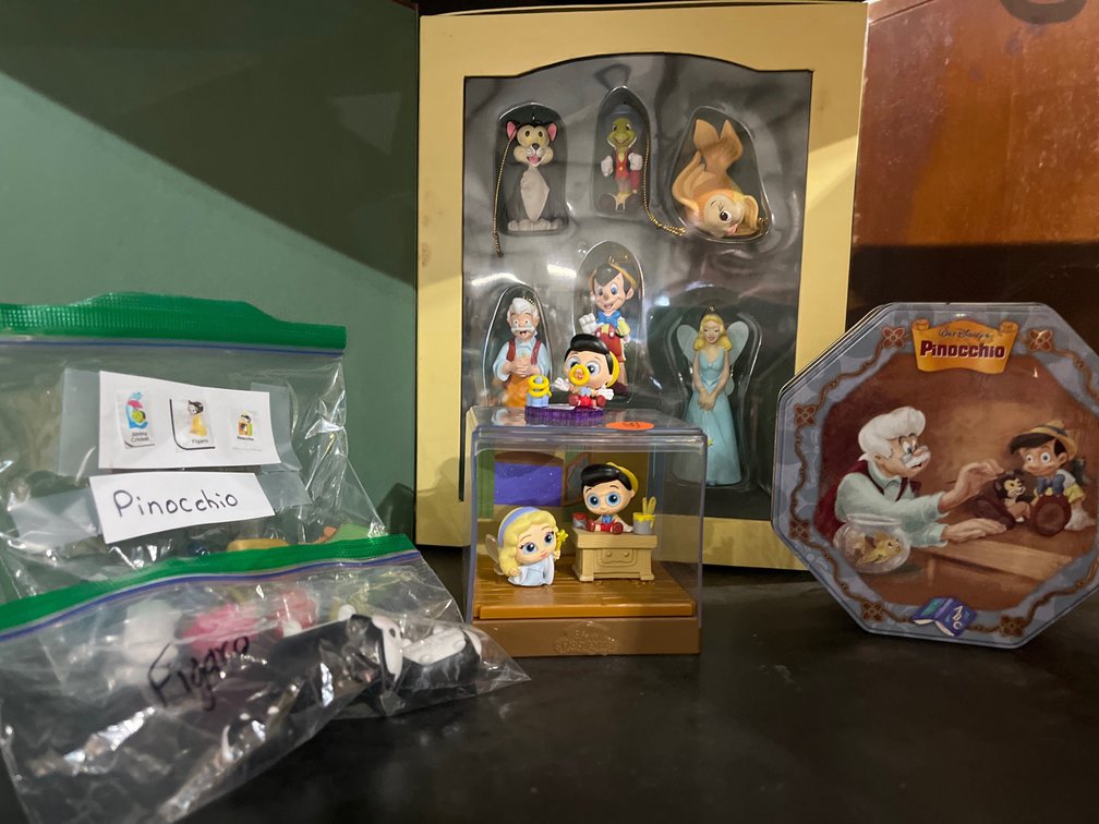 PINNOCHIO ORNAMENTS, TSUM TSUM, AND DOORABLES