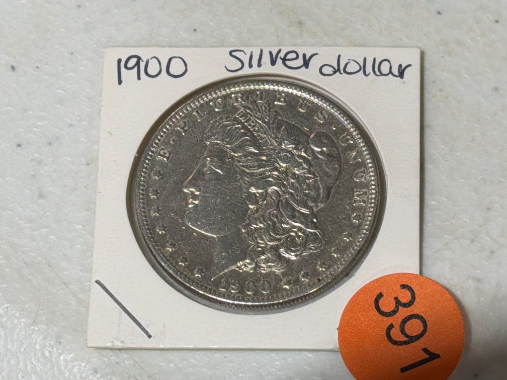 1900 MORGAN SILVER DOLLAR