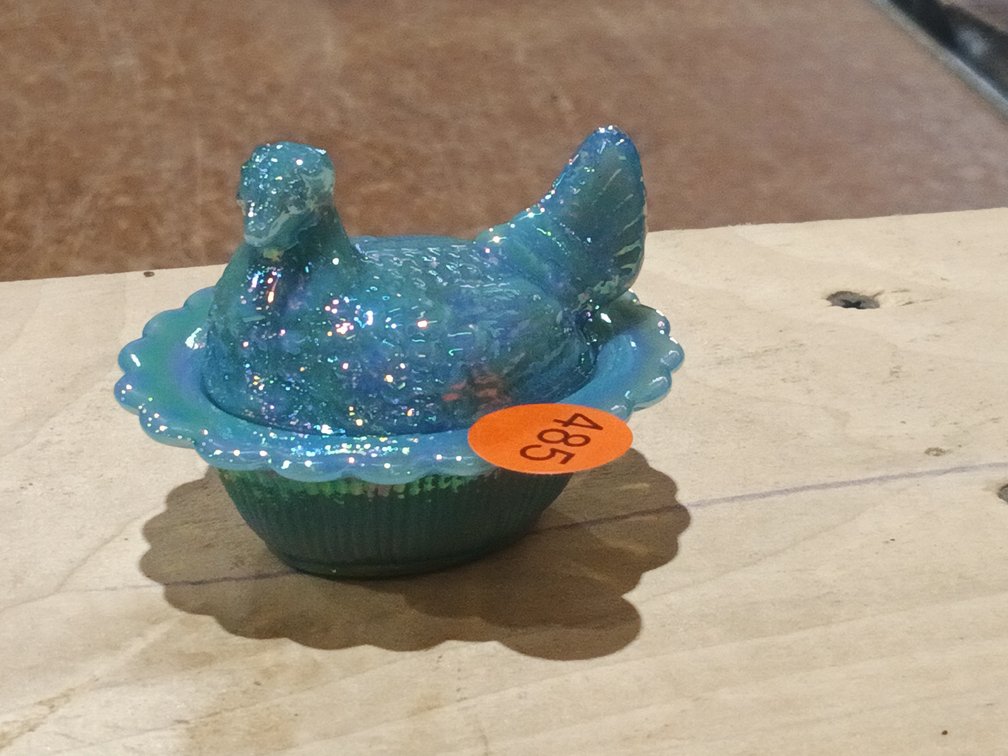 BLUE CARNIVAL SMALL HEN ON NEST