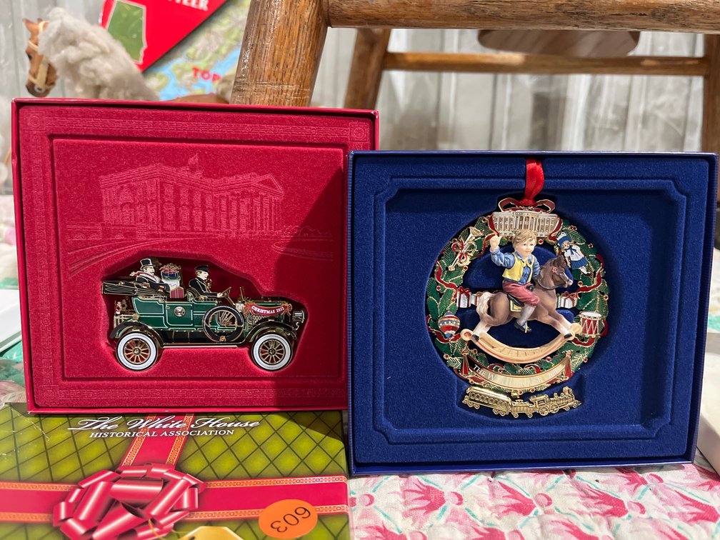 (2) WHITE HOUSE HISTORICAL ASSOCIATION ORNAMENTS