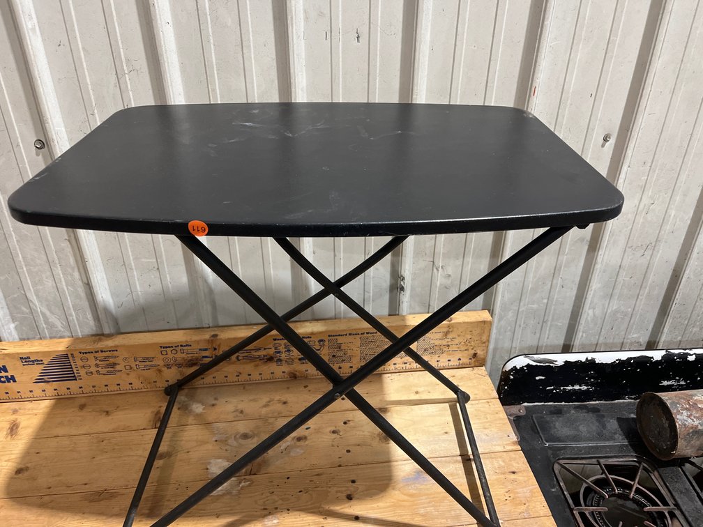 FOLDING DESK/ TV TRAY