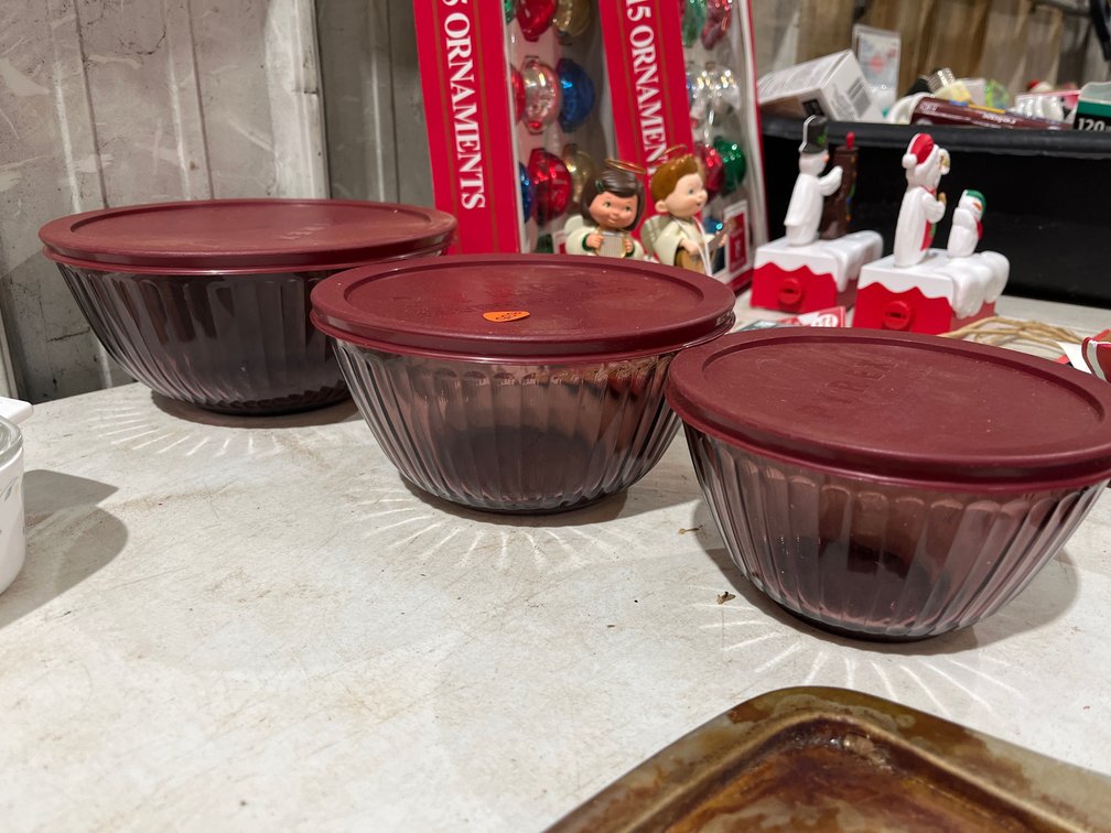 (3) CRANBERRY PYREX BOWLS WITH LIDS