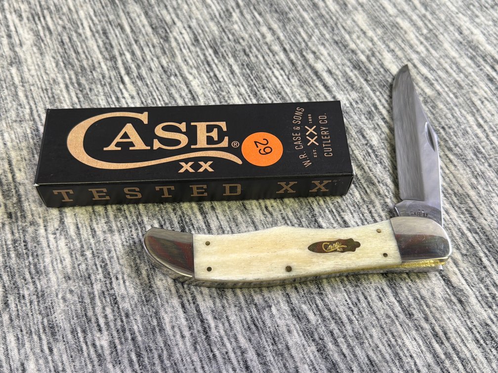 CASE XX NATURAL BONE SMOOTH LARGE FOLDING HUNTER KNIFE