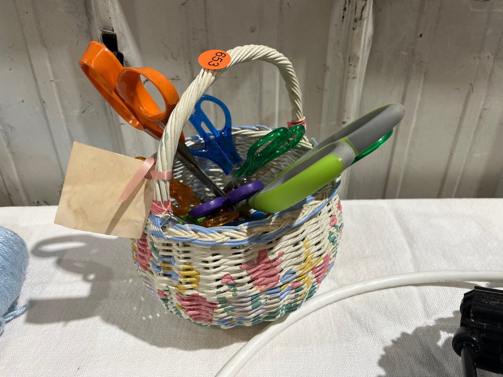 HAND PAINTED BASKET WITH SCISSORS