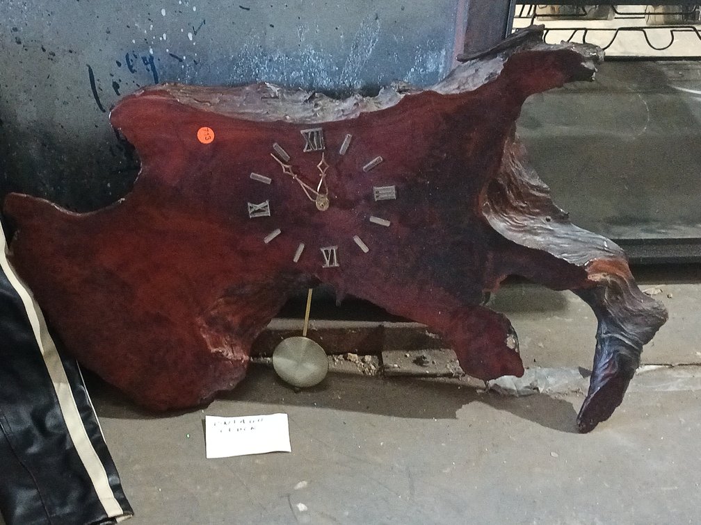 VINTAGE CLOCK