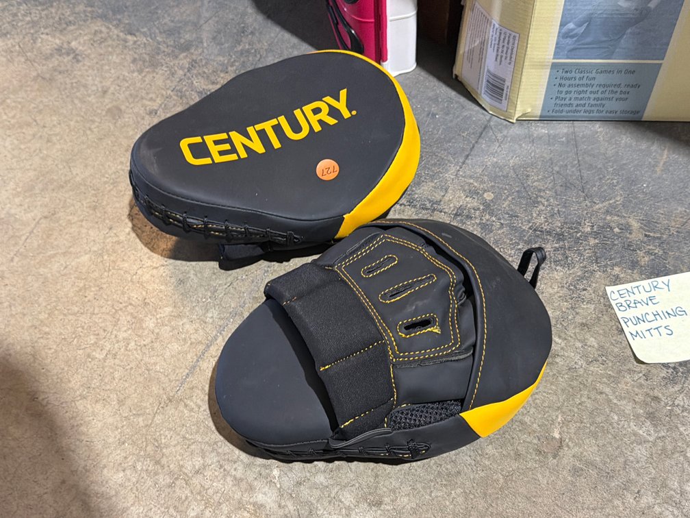 PAIR OF CENTURY BRAVE PUNCHING MITTS