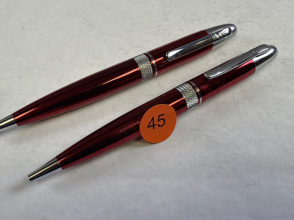 (2) ZIPPO PENS