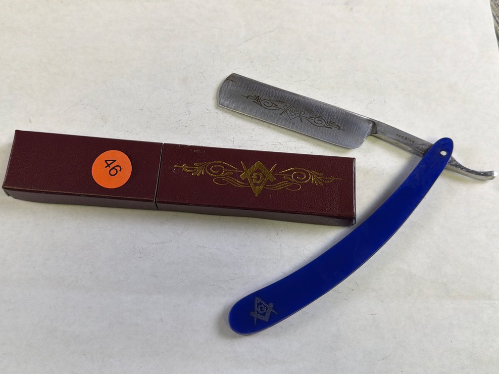 MASON STRAIGHT RAZOR