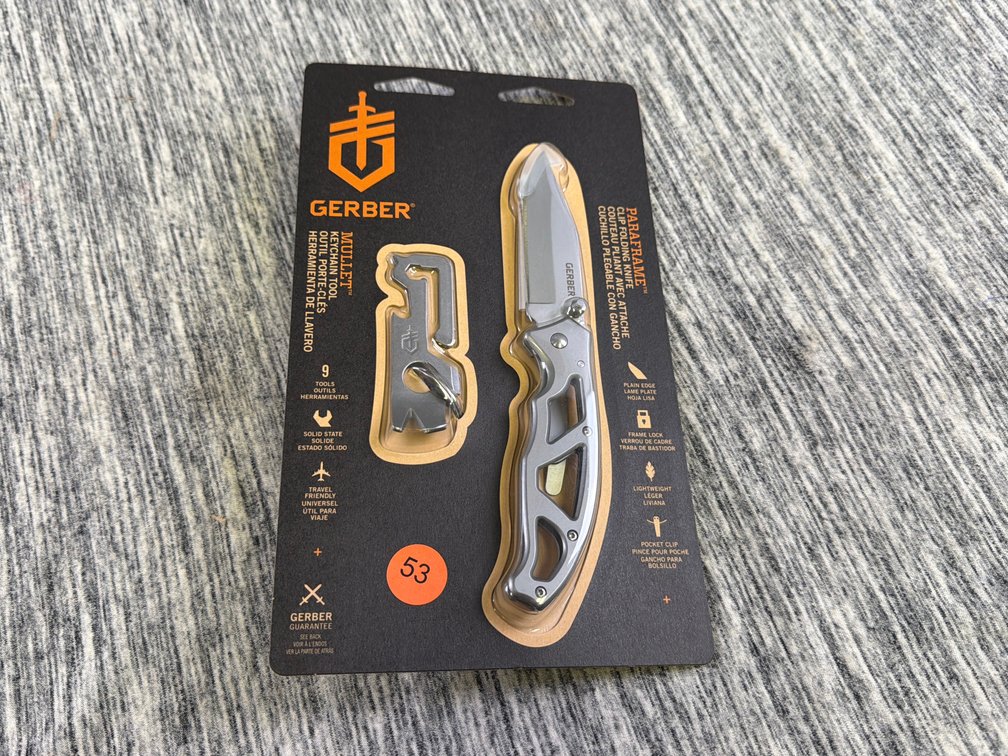 GERBER PARAFRAME CLIP FOLDING KNIFE