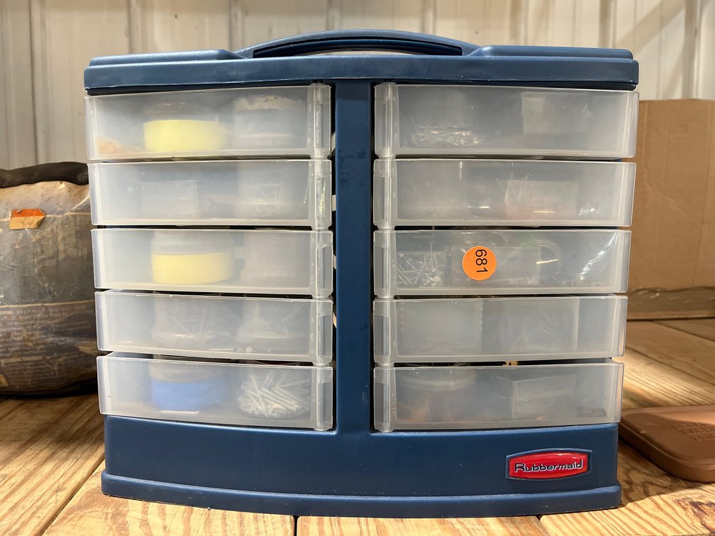 ORGANIZER WITH CONTENTS