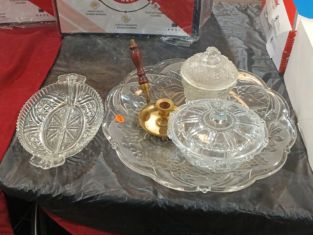 GLASS WARE LOT