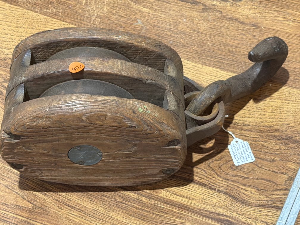 VINTAGE BOSTON & LOCKPORTS WOODEN PULLEY