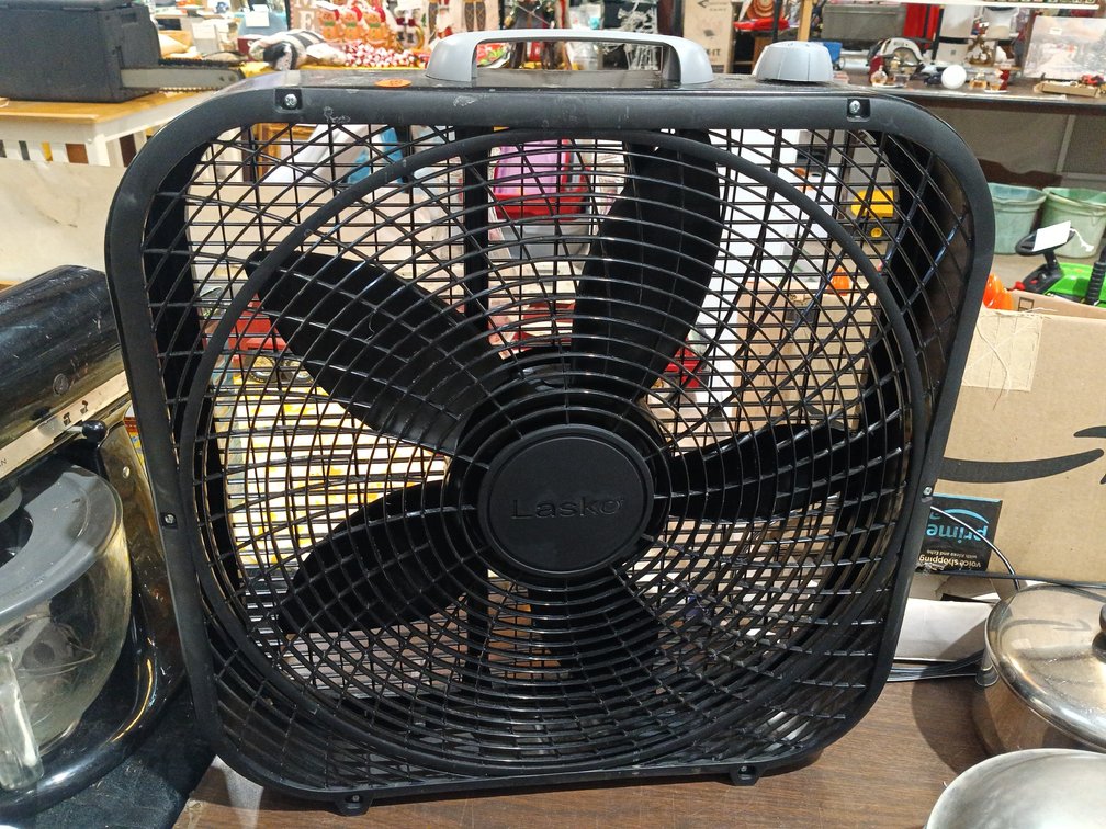 LASKO BOX FAN