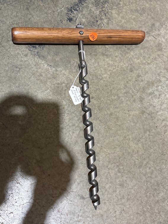 VINTAGE UNMARKED AUGER