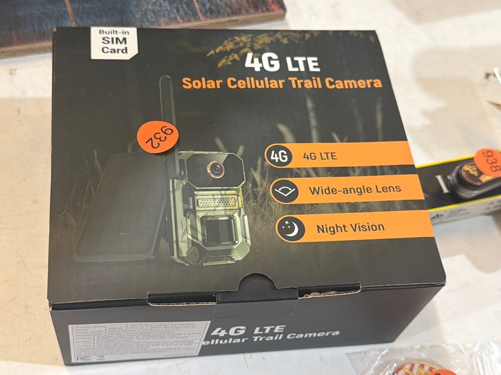 NEW 4G SOLAR CELLULAR TRAIL CAMERA