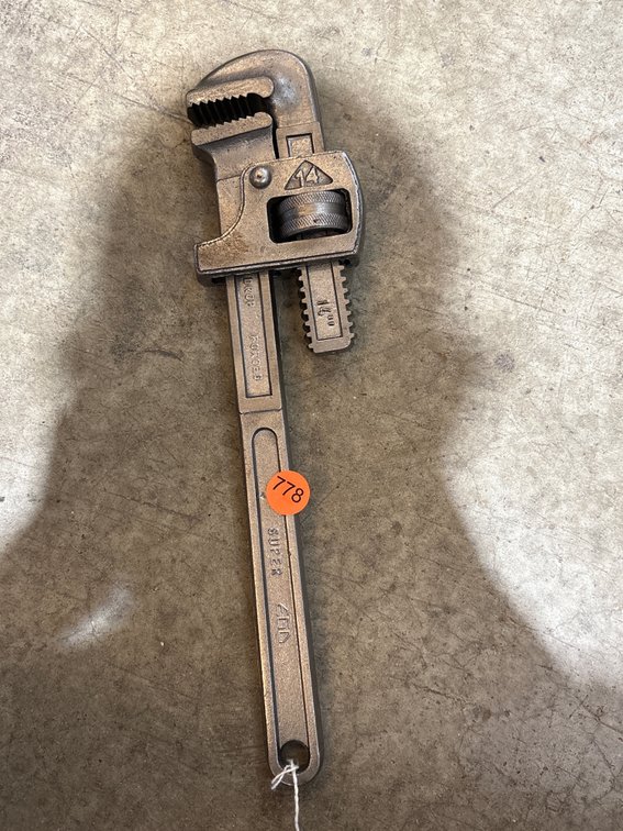 VINTAGE PIPE WRENCH
