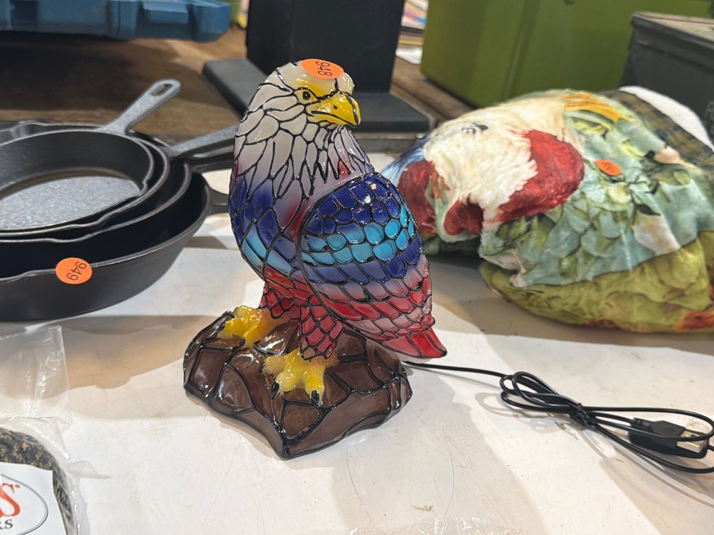 EAGLE LAMP