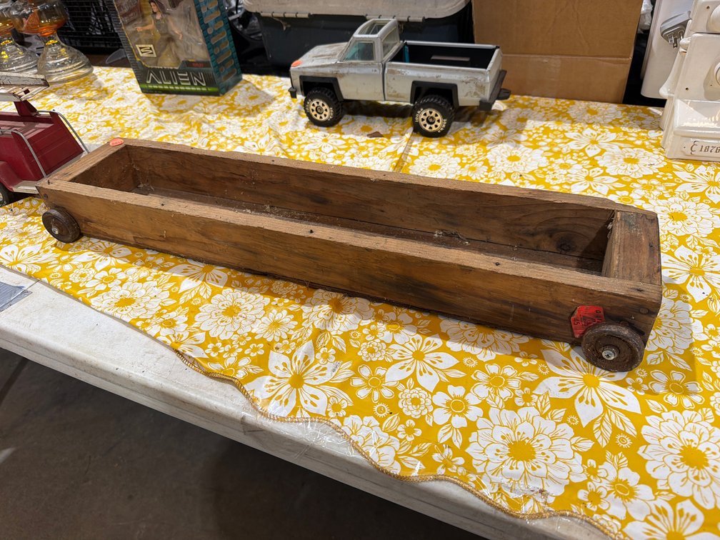 METAL WOODEN BOX WITH WHEELS