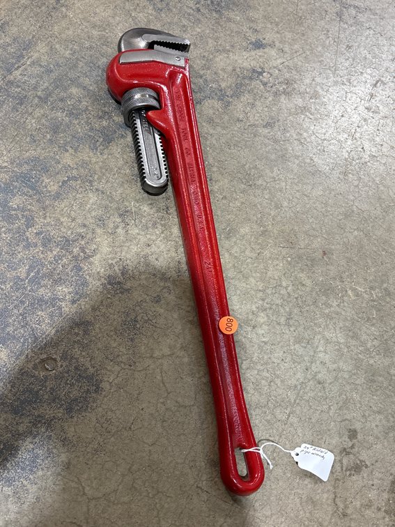 24” PIPE WRENCH
