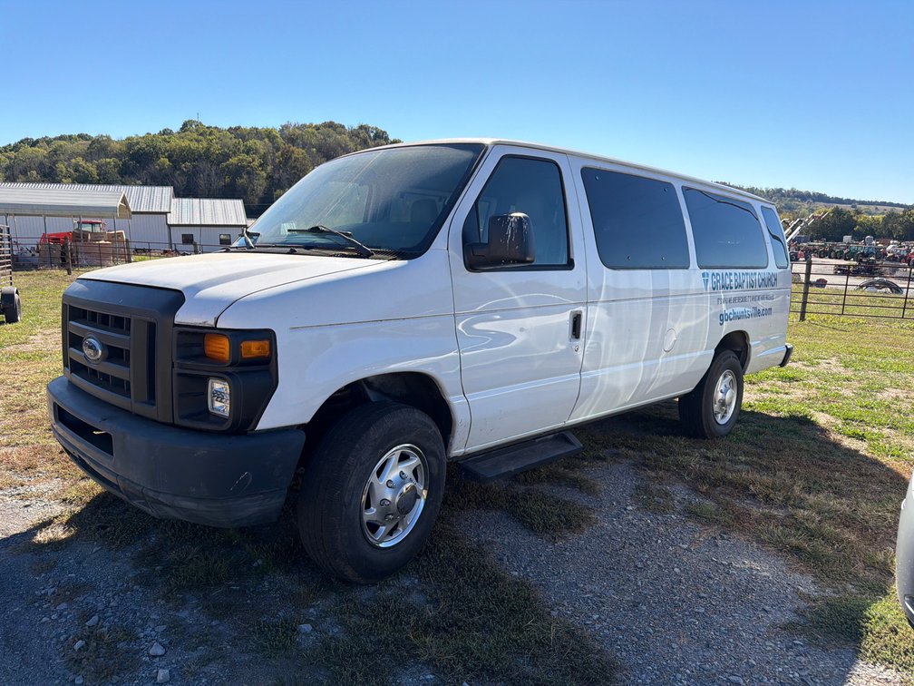 2012 FORD ECONOLINE WAGON 15 PASSENGER VAN