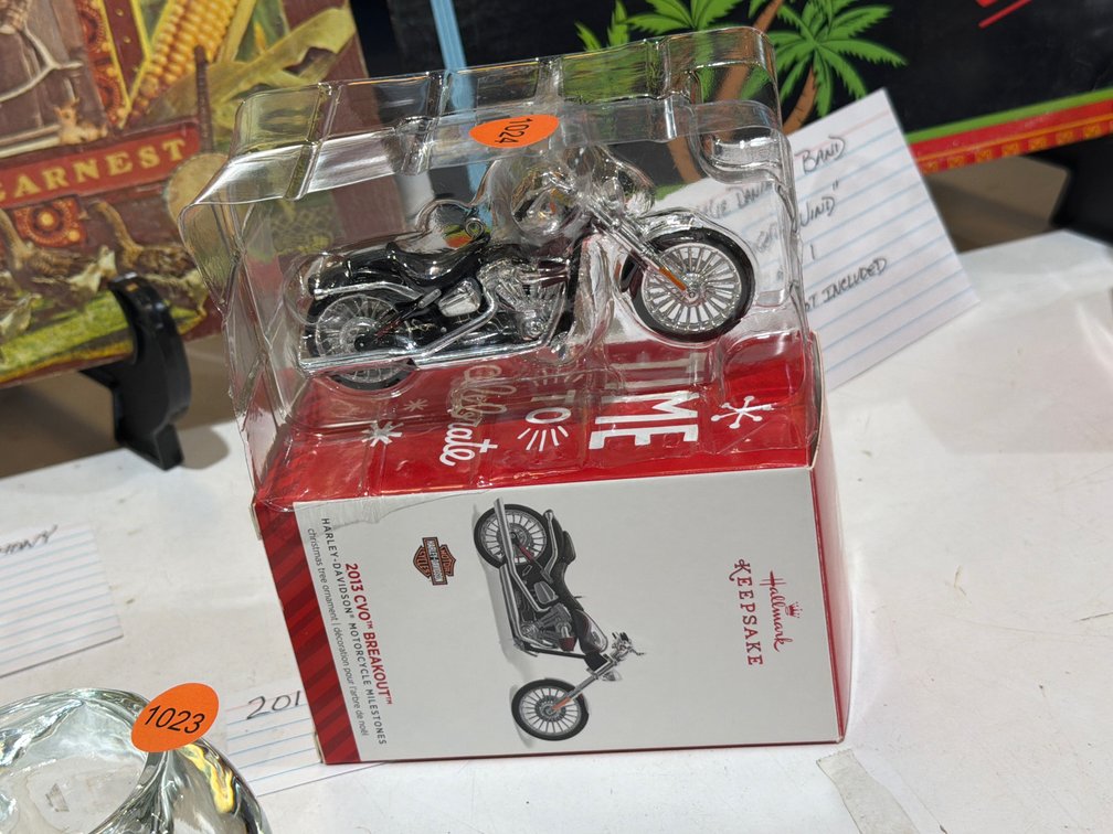 2014 MOTORCYCLE HALLMARK ORNAMENT