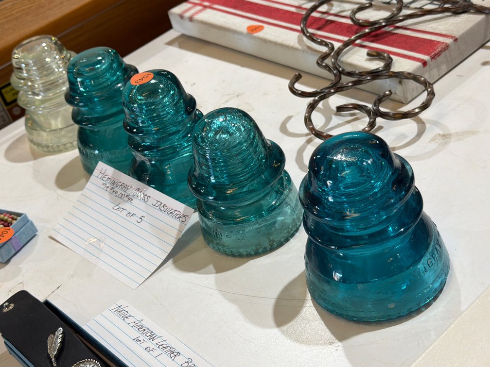 (5) GLASS INSULATORS