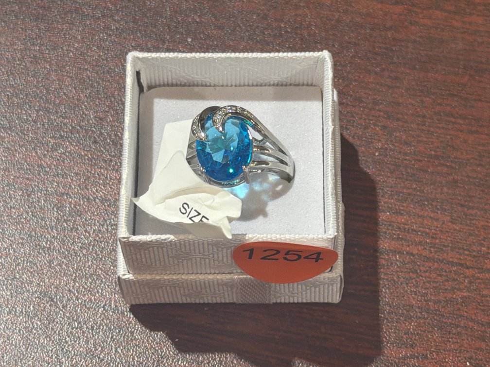 RING SIZE 8