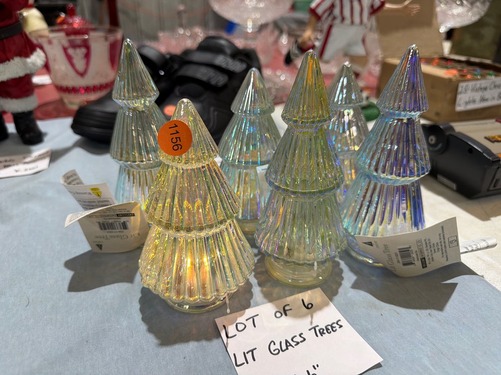 (6) LIT GLASS TREES