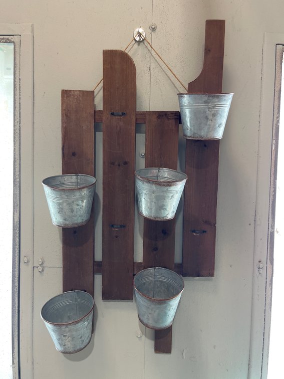WALL PLANTERS