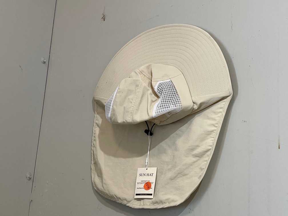SUN HAT