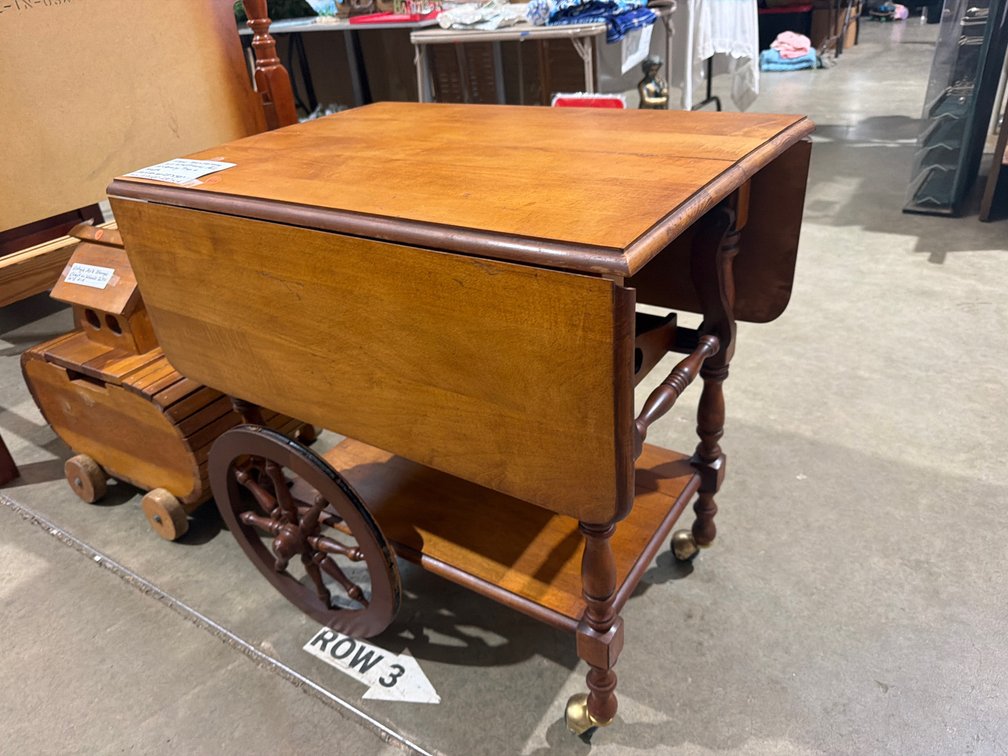 VINTAGE TEA SERVING CART