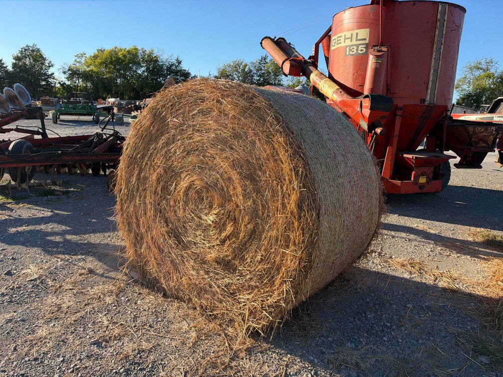 *BELVIDERE, TN* 4’X5’ NET WRAP HAY, 25X BID