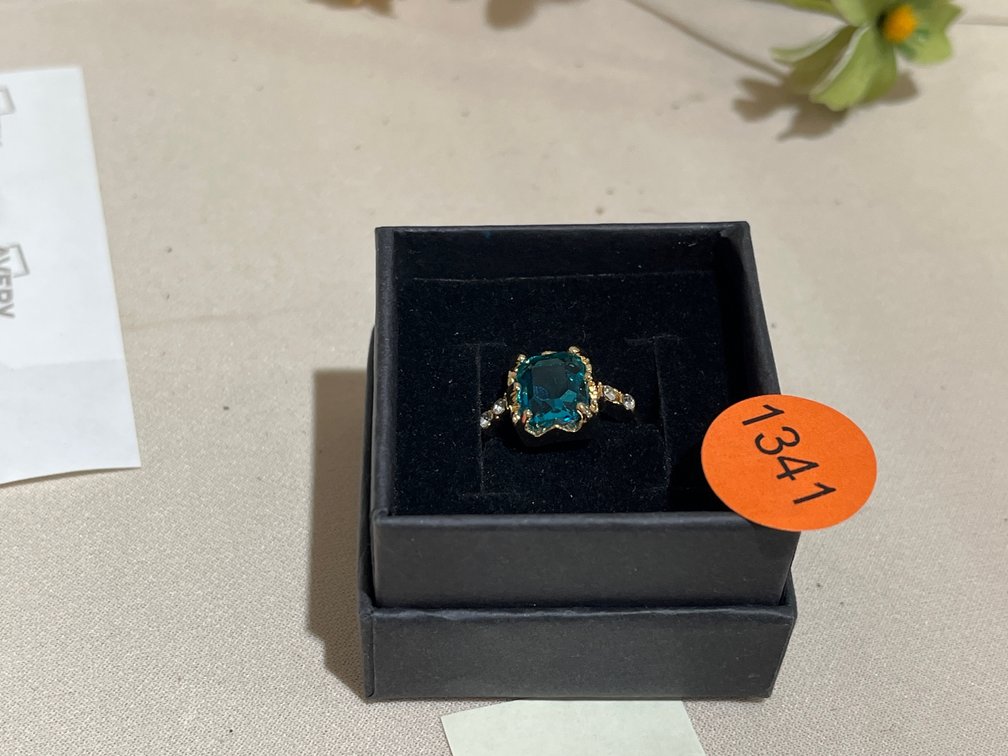 RING SIZE 6